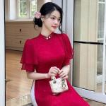 Áo dài cách tân voan tơ tay tiên mặc Tết, thiết kế duyên dáng, sang trọng, giữ nét truyền thống nhưng hiện đại, phù hợp dự tiệc, lễ hội, chụp ảnh, mang lại sự tự tin và phong cách cho phái đẹp.