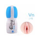 Cốc Qing cho nam bằng silicone mềm, dụng cụ thủ dâm cầm tay kích thước 18x8cm, tay cầm nhựa màu xanh, phần bên trong màu da người, thiết kế dùng cá nhân cho người trưởng thành, không có chức năng rung