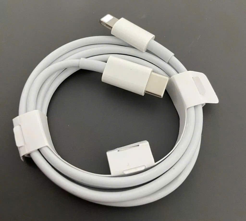 Cáp Sạc 12W Type-C ra Lightning – Dây sạc iPhone / iPad chính hãng, sạc nhanh, an toàn