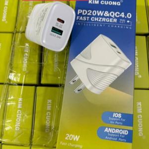 Cóc Sạc Nhanh 20W Kim Cương C27, củ sạc đôi USB + Type-C, hỗ trợ sạc nhanh PD 20W, chân cắm tròn EU, chất liệu PC chống cháy cao cấp, công suất ổn định 5V/3.1A, tương thích iPhone, Samsung, Xiaomi, iPad, an toàn và bền bỉ.