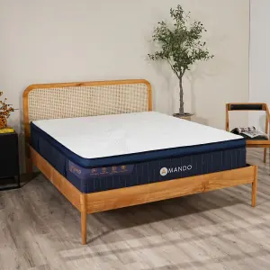 Nệm Amando Innovation, trải nghiệm cá nhân hóa với 2 lớp feeling layers, khung lò xo túi 7 vùng, memory foam gel, cao su thiên nhiên đàn hồi, bảo vệ cột sống, giấc ngủ sâu và thư giãn tối đa.