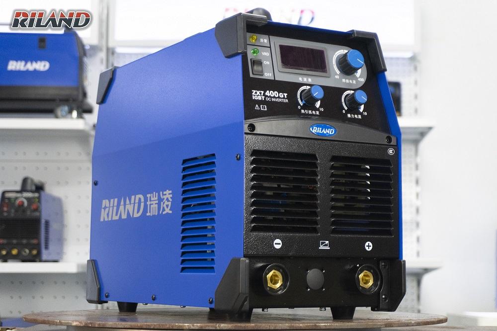 Máy Hàn Riland ZX7 400GT, Công Suất Cao, An Toàn VRD, Chống Dính Que, Hiệu Suất Hàn Bền Bỉ Cho Nhà Xưởng Và Thợ Chuyên Nghiệp